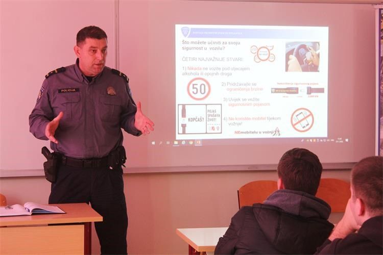 Policijski službenici započeli provoditi preventivnu aktivnost ''Kaciga glavu čuva''